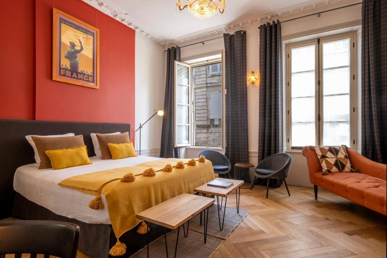 Escale Rochelaise, Gite Urbain Avec Spa Bain Nordique Et Sauna Tonneau La Rochelle  Exterior foto