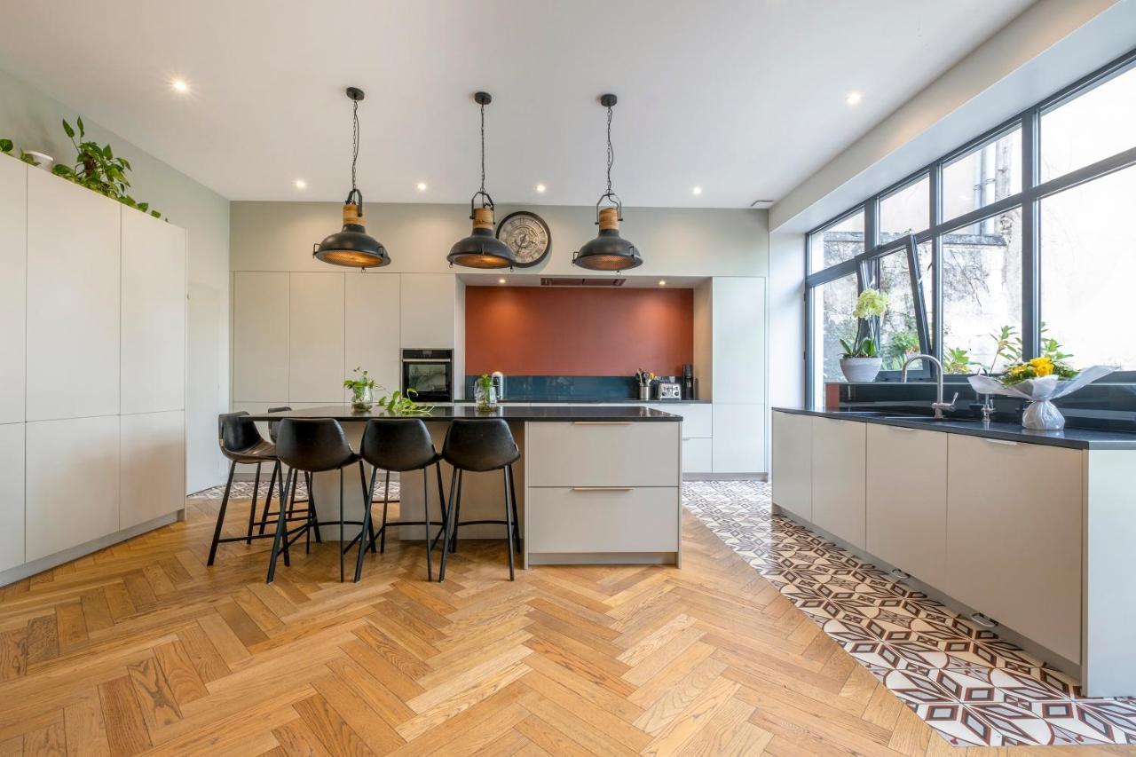 Escale Rochelaise, Gite Urbain Avec Spa Bain Nordique Et Sauna Tonneau La Rochelle  Exterior foto