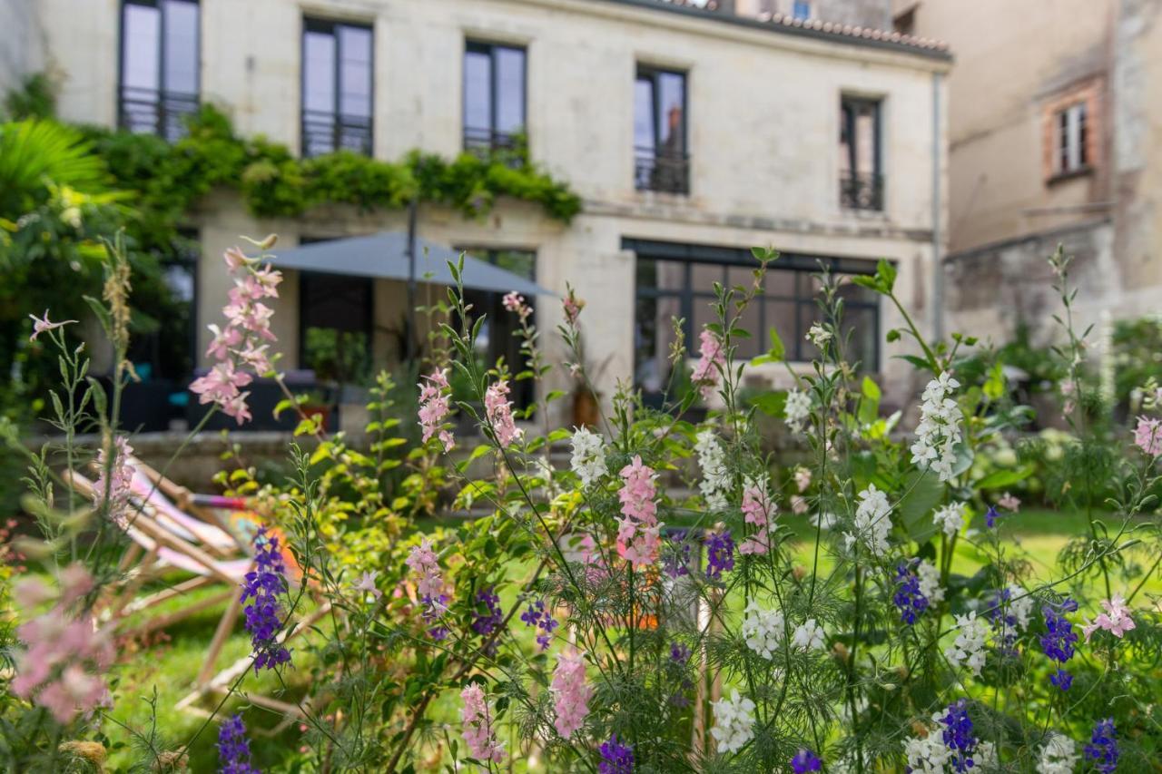 Escale Rochelaise, Gite Urbain Avec Spa Bain Nordique Et Sauna Tonneau La Rochelle  Exterior foto